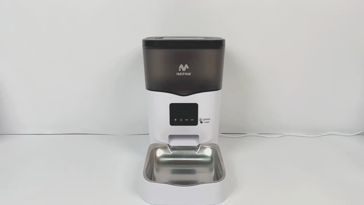 Automatic pet feeder